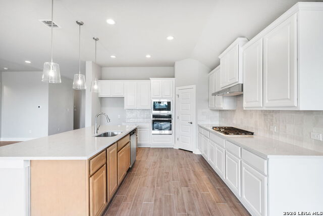 Image 11 of 33 For 5223 Everly Terrace