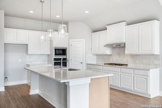 Image 13 of 33 For 5223 Everly Terrace