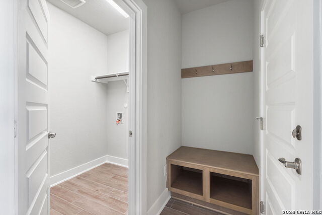 Image 25 of 33 For 5223 Everly Terrace