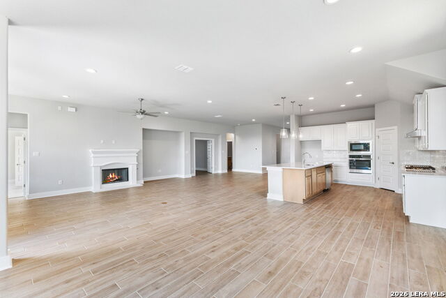 Image 6 of 33 For 5223 Everly Terrace