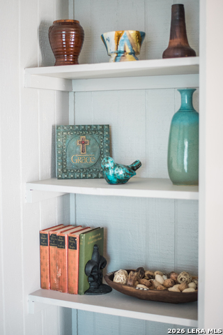 Image 6 of 16 For 110 Eastley  