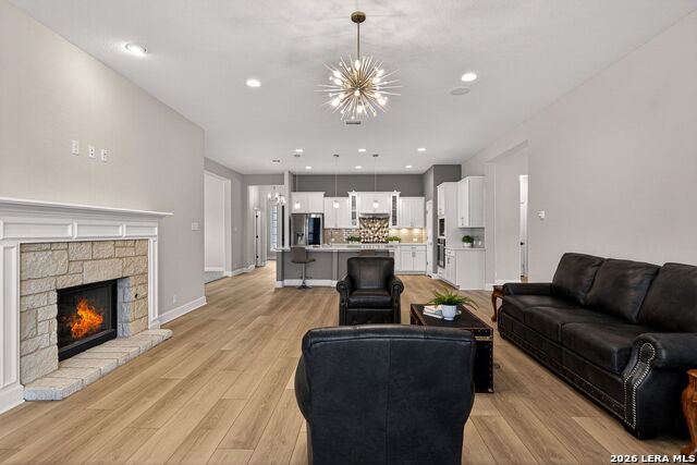 Image 10 of 34 For 122 Noble Woods