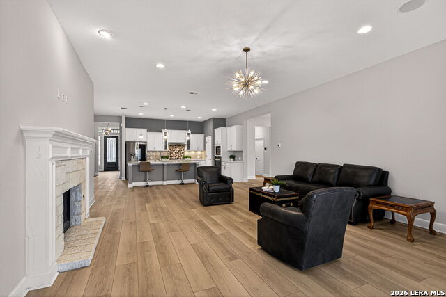 Image 8 of 34 For 122 Noble Woods