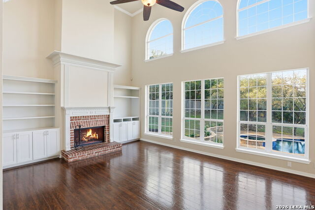 Image 11 of 41 For 933 Great Tree