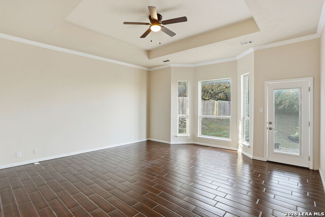 Image 17 of 41 For 933 Great Tree