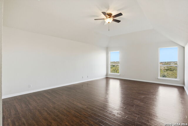 Image 22 of 41 For 933 Great Tree