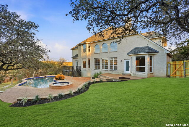 Image 36 of 41 For 933 Great Tree