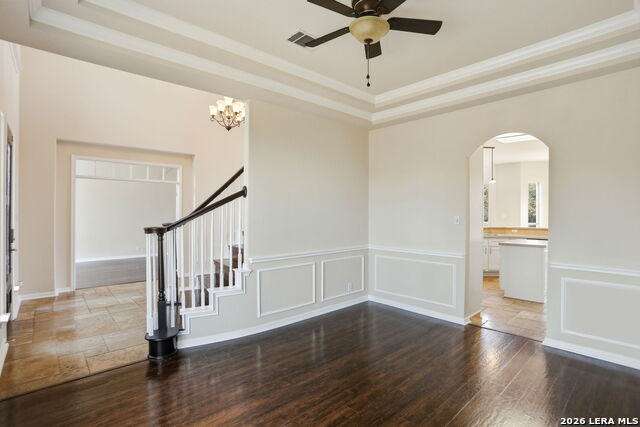 Image 8 of 41 For 933 Great Tree