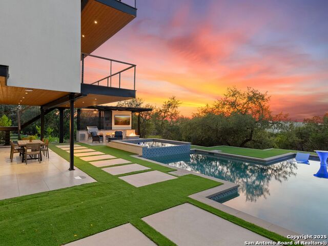 Image 57 of 80 For 1104 Summit Ridge Dr