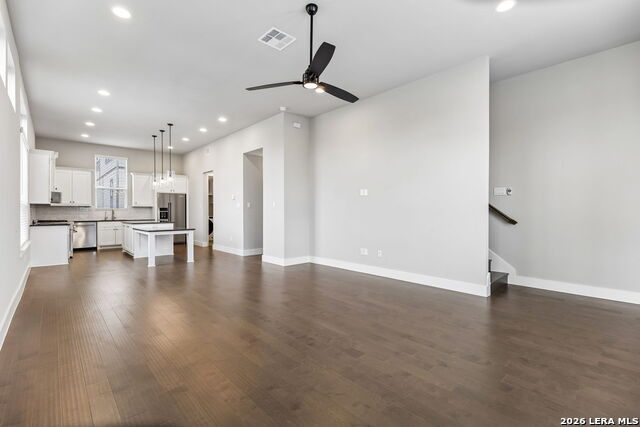 Image 12 of 25 For 1423 Presa St S 102