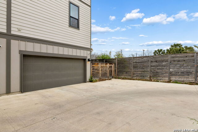 Image 25 of 25 For 1423 Presa St S 102