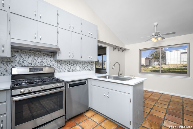 Image 11 of 38 For 1106 Renee St.