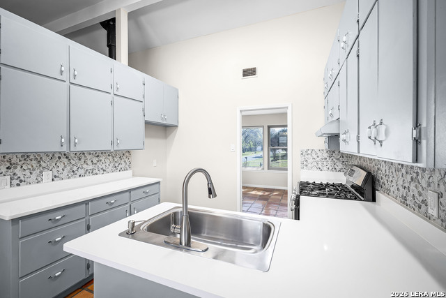 Image 13 of 38 For 1106 Renee St.