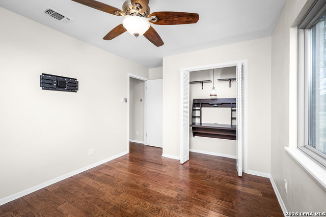 Image 26 of 38 For 1106 Renee St.