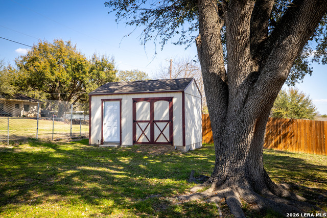 Image 37 of 38 For 1106 Renee St.