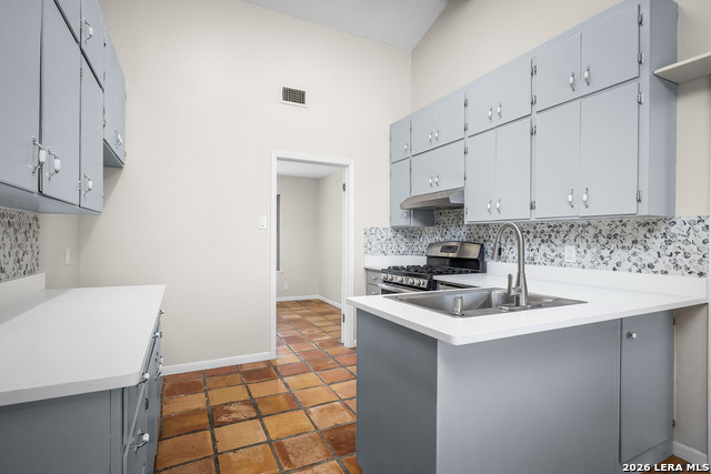 Image 9 of 38 For 1106 Renee St.