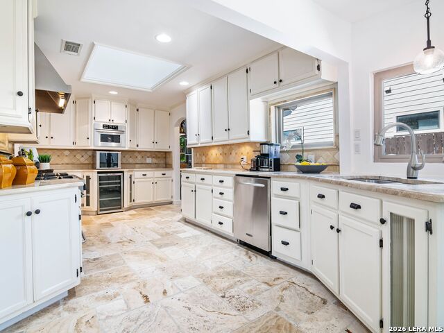 Image 10 of 39 For 1109 Wiltshire Ave