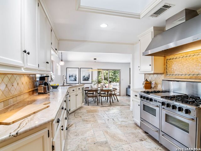 Image 12 of 39 For 1109 Wiltshire Ave