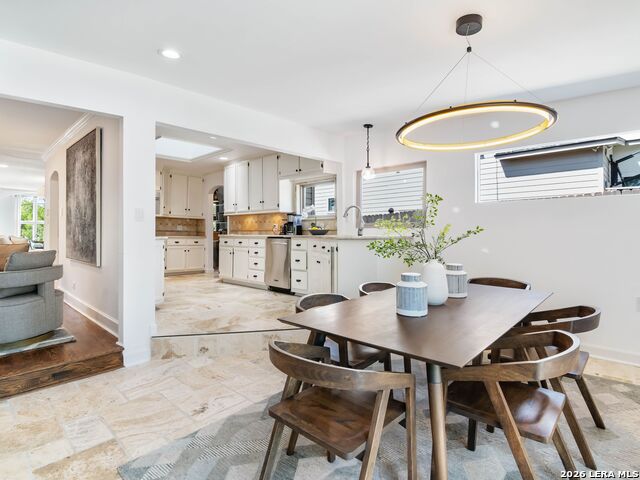 Image 16 of 39 For 1109 Wiltshire Ave