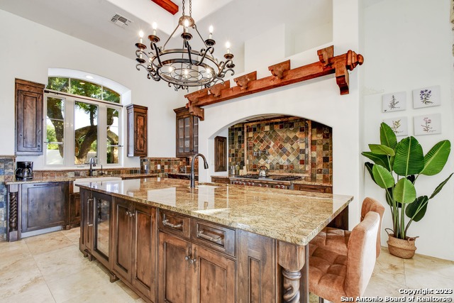 Listing photo id 2 for 202 Waterstone Pkwy