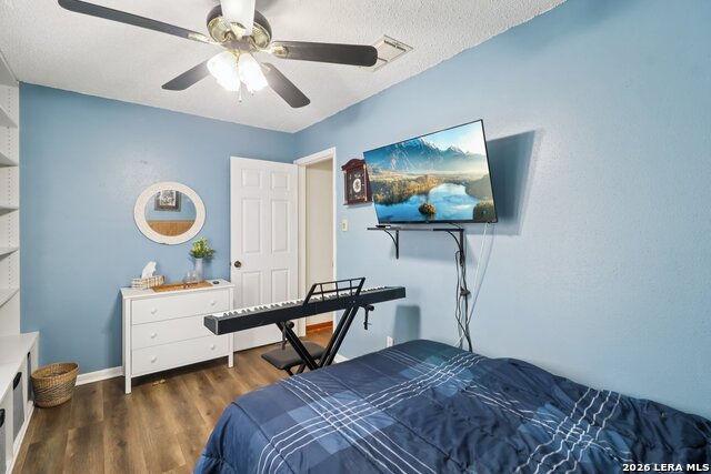 Image 22 of 32 For 10000 Trout Ridge