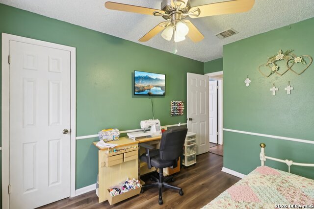 Image 24 of 32 For 10000 Trout Ridge