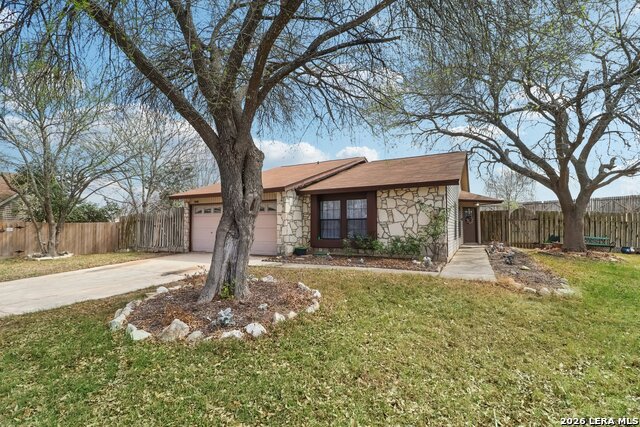 Image 3 of 32 For 10000 Trout Ridge