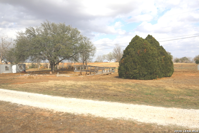 Image 3 of 18 For 13847 Us Highway 87 South