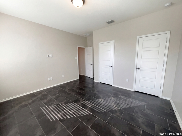 Image 4 of 20 For 11403 Sawyer