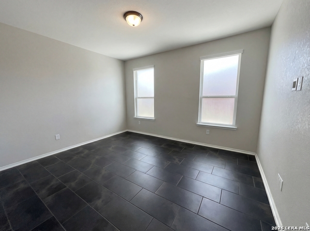 Image 9 of 20 For 11403 Sawyer