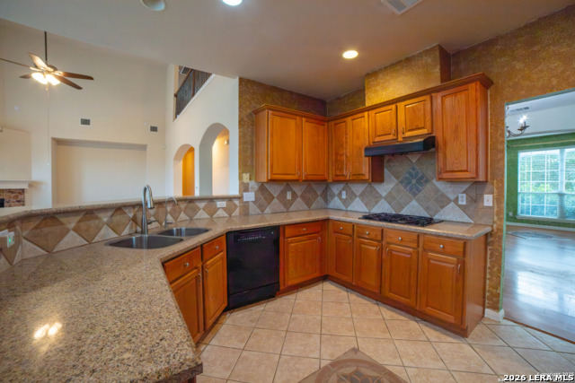 Image 4 of 28 For 1414 Mesa  