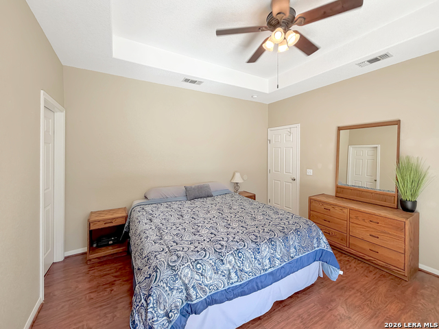 Image 17 of 52 For 1660 And 1648 Westview Court Drive