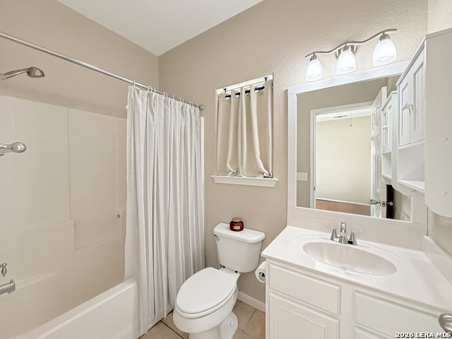 Image 24 of 52 For 1660 And 1648 Westview Court Drive