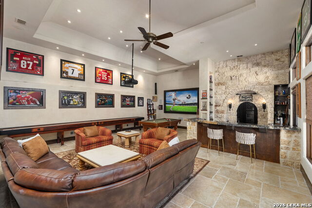 Listing photo id 20 for 210 Riverwood