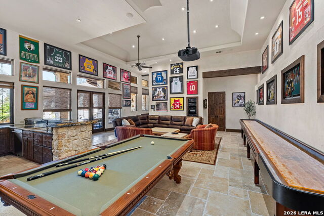 Listing photo id 21 for 210 Riverwood