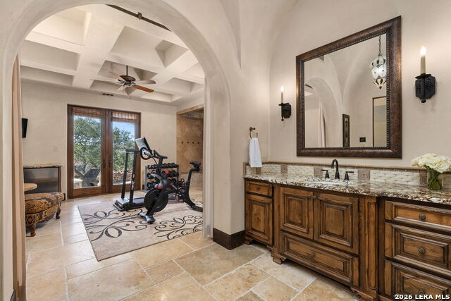Listing photo id 34 for 210 Riverwood