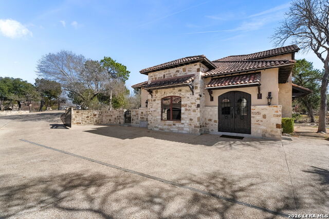 Listing photo id 59 for 210 Riverwood