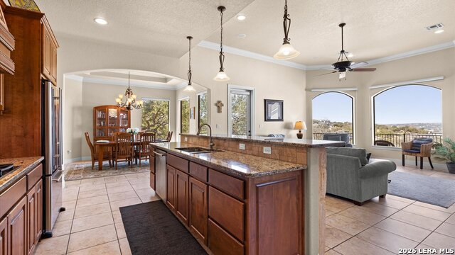 Image 10 of 34 For 388 Scarlet  