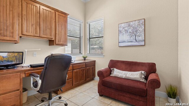 Image 21 of 34 For 388 Scarlet  