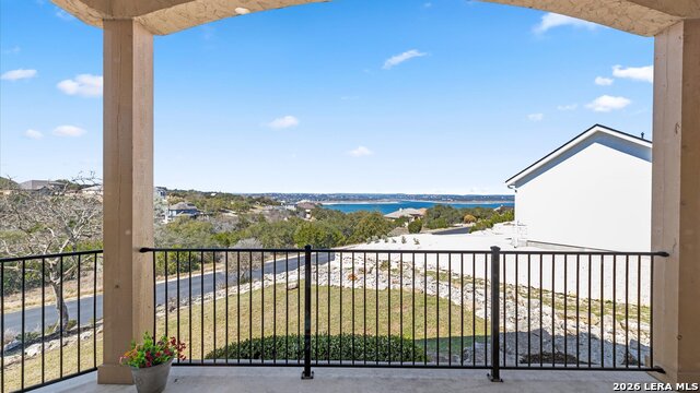 Image 23 of 34 For 388 Scarlet  