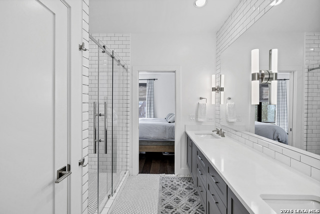 Image 43 of 50 For 1226 Presa #104 S 104