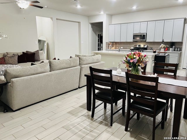 Image 14 of 21 For 15003 Whitton Way