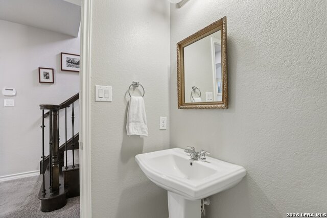 Image 18 of 49 For 21530 Arroyo Frio