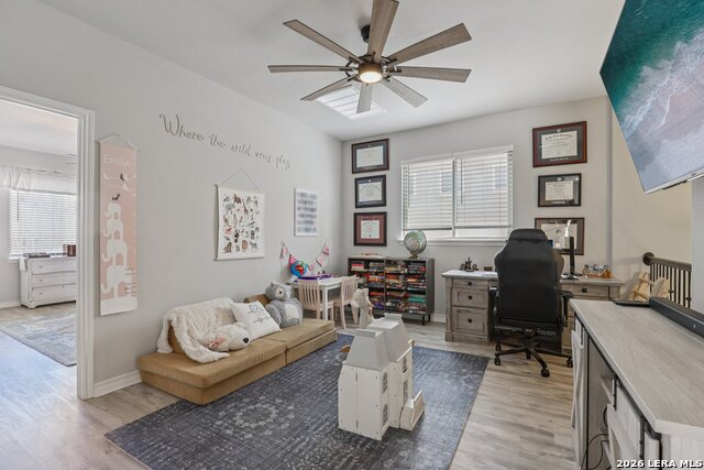 Image 19 of 49 For 21530 Arroyo Frio