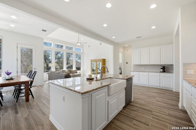 Image 14 of 50 For 531 Orchard Way