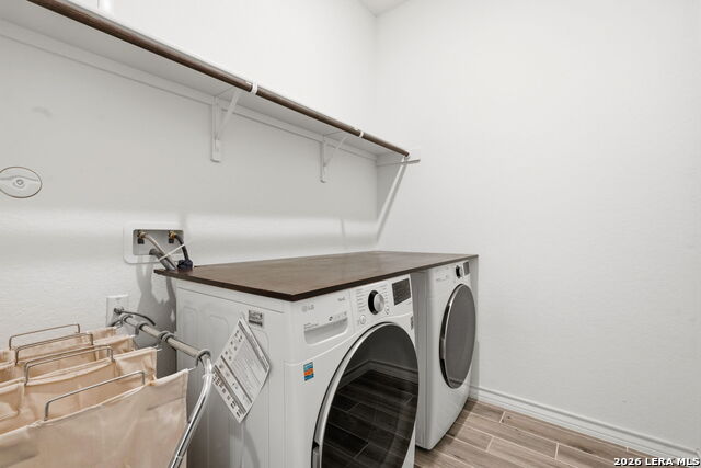 Image 37 of 50 For 531 Orchard Way