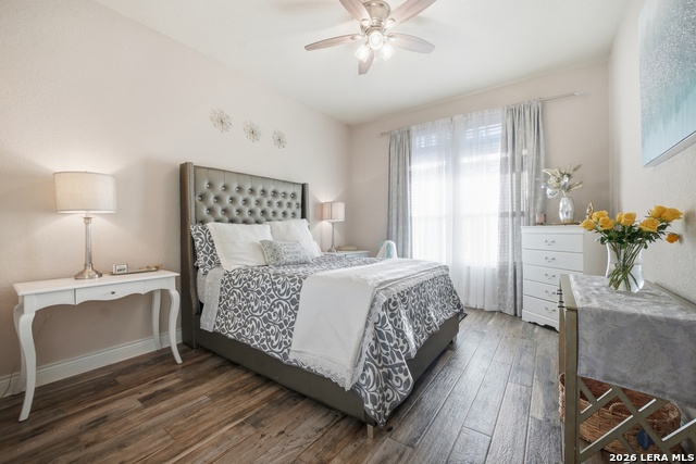 Image 22 of 47 For 25737 Comanche