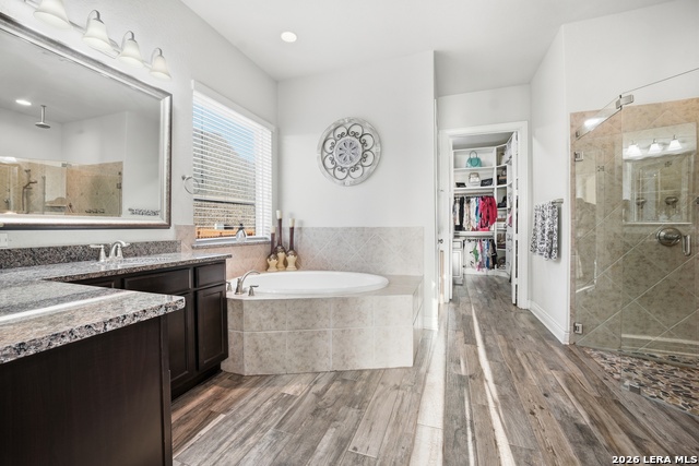 Image 27 of 47 For 25737 Comanche