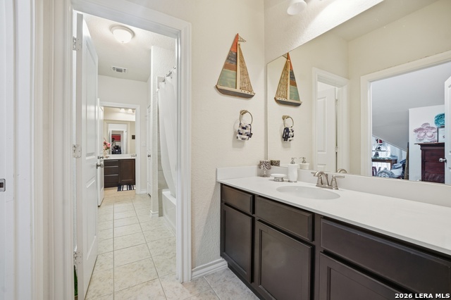 Image 34 of 47 For 25737 Comanche