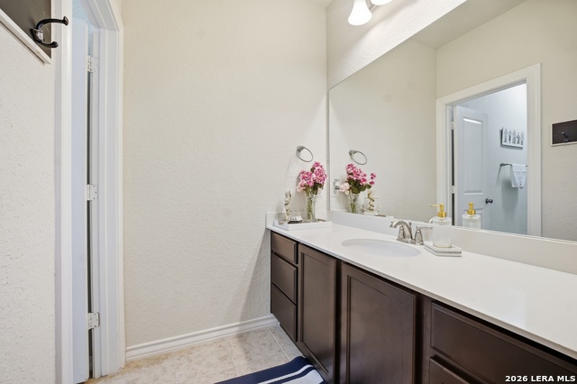 Image 36 of 47 For 25737 Comanche